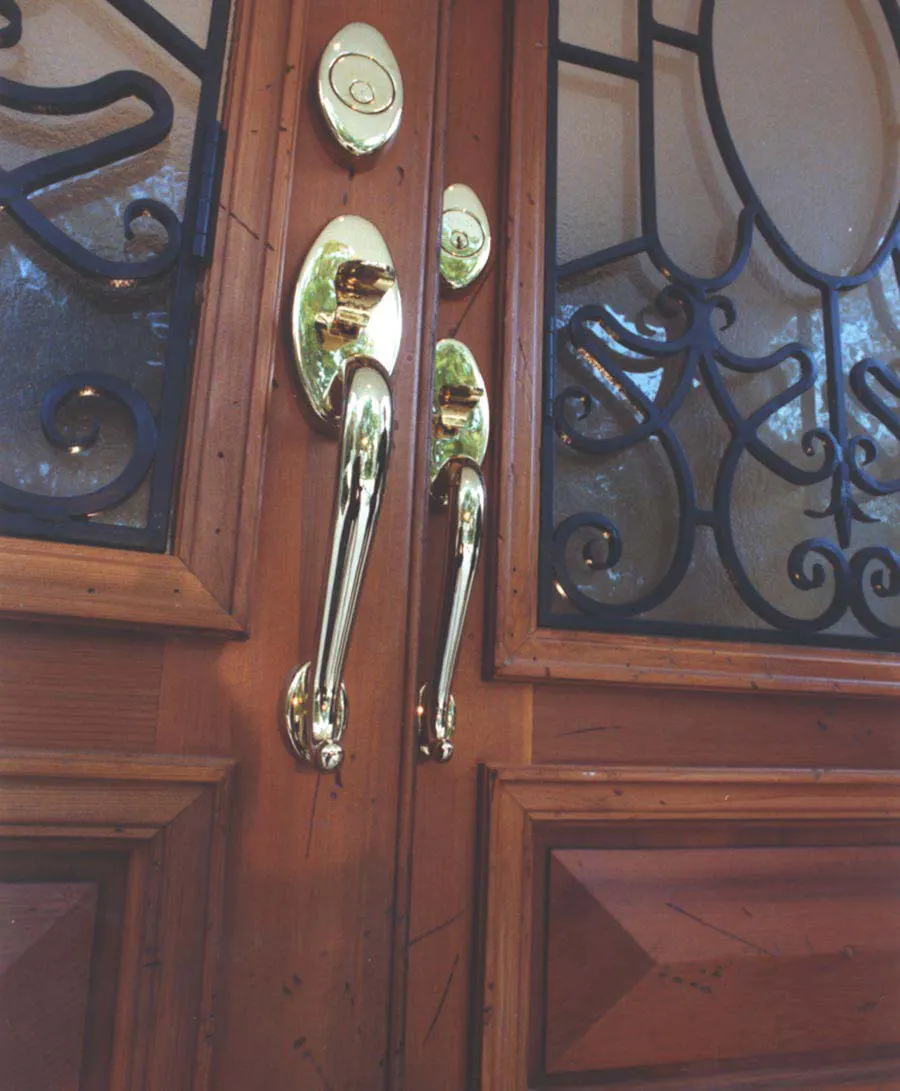 entrance door hardware