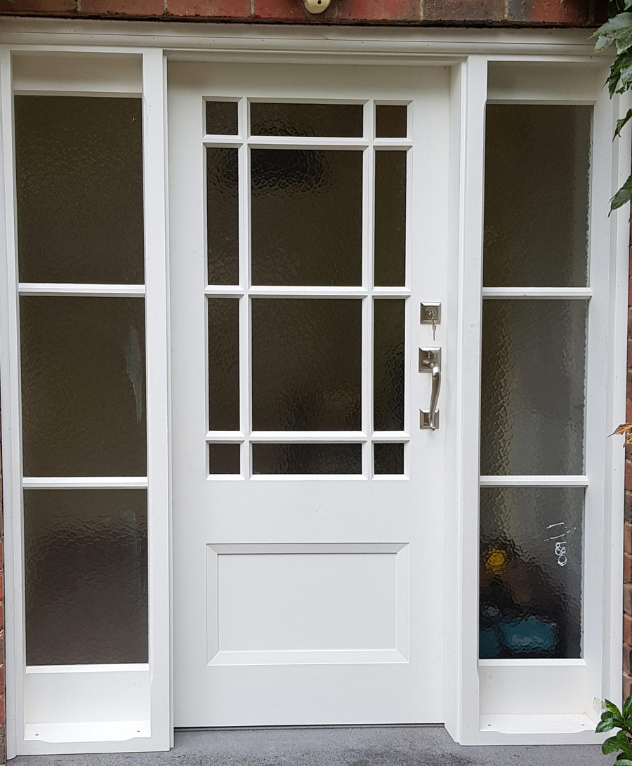 Luxury Door Made with Glass & Timber