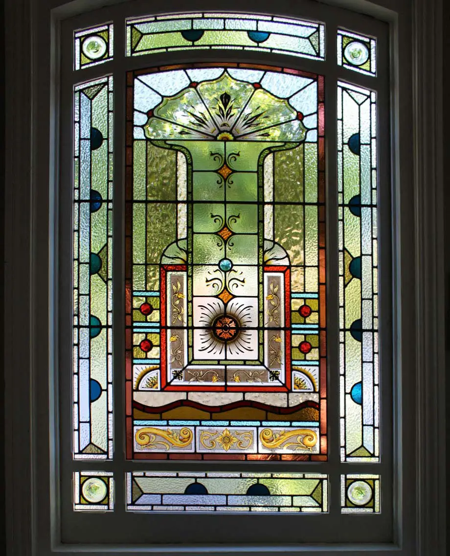 Leadlight window